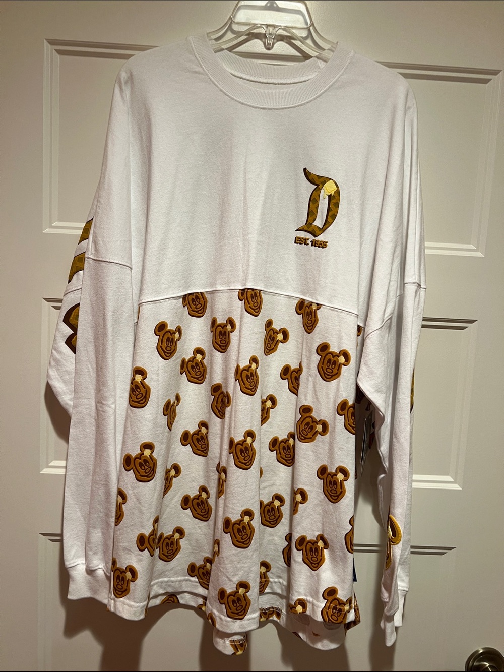 Disneyland Mickey Waffles Spirit Jersey NWT
